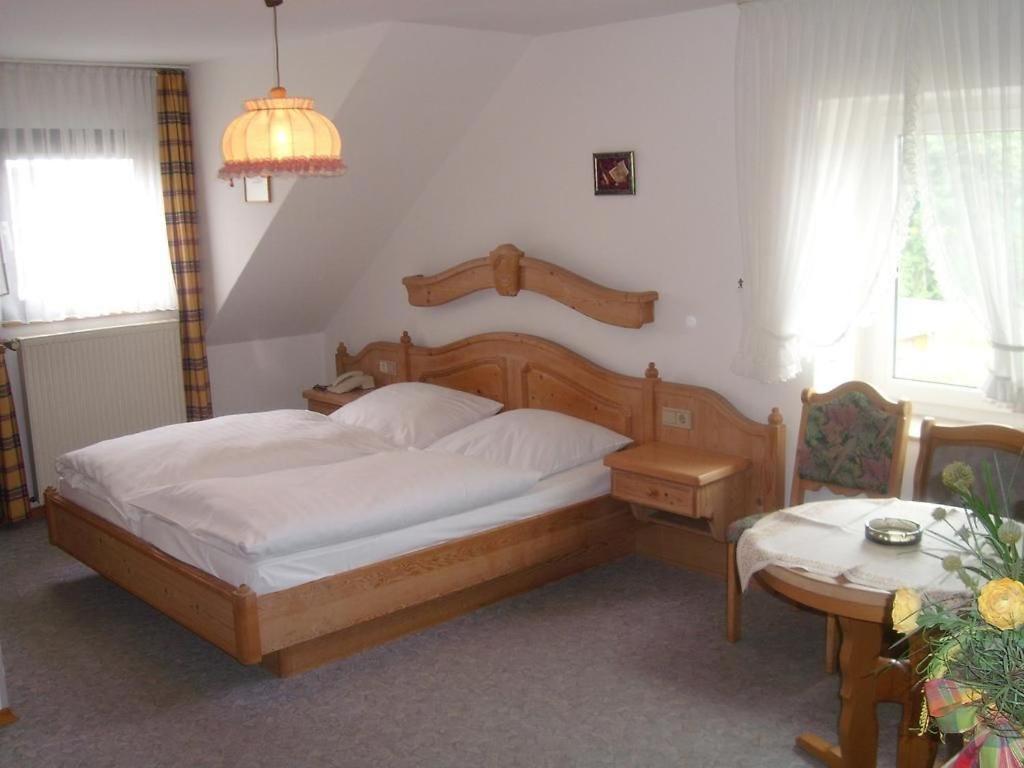 فندق Dreischlaeger Hof Neustadt  المظهر الخارجي الصورة